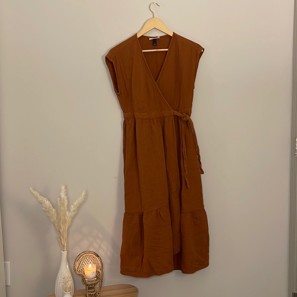 Universal Thread Auburn Front Tie Dress